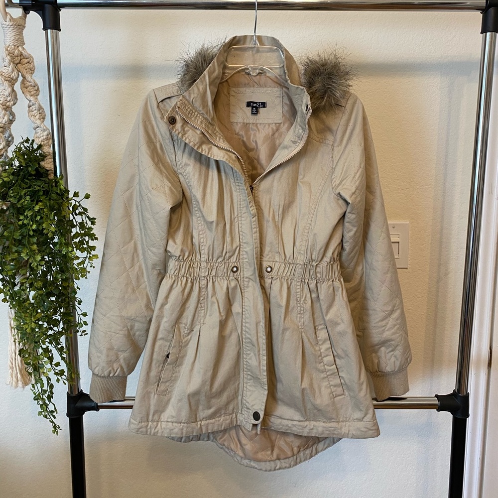 Cream cargo winter coat with detachable fur